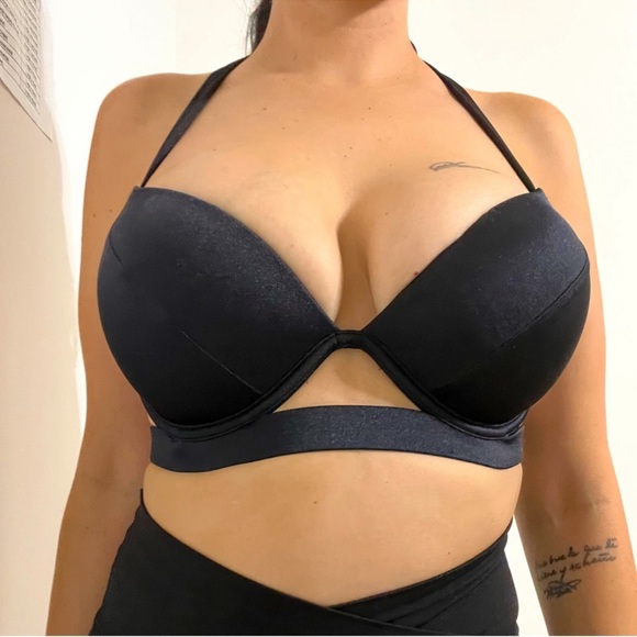 Victoria's Secret Double Banded Hottie Halter Bikini Top - Picture 4 of 5